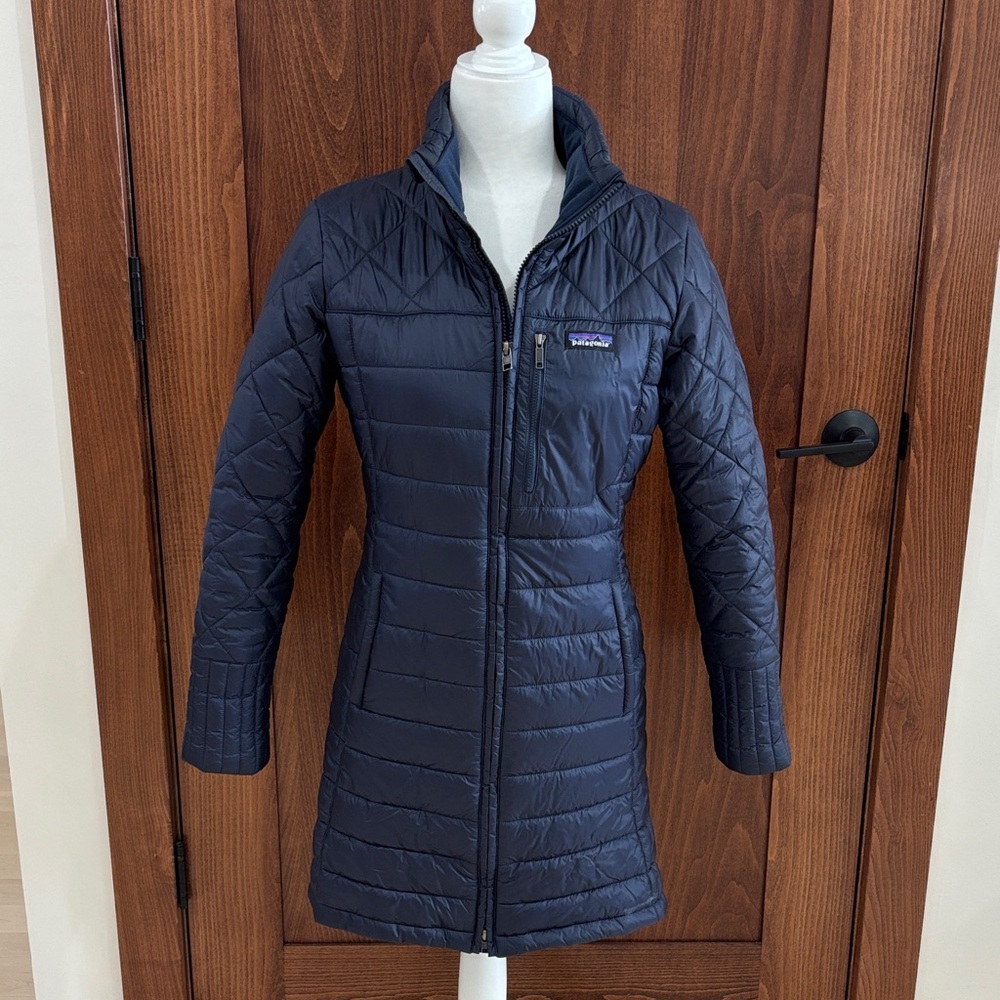 Patagonia Women's Dark Blue Long Puffer Coat